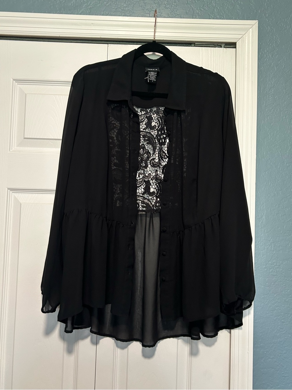 Torrid Black Sheer Lace-Back Button Peplum Blouse